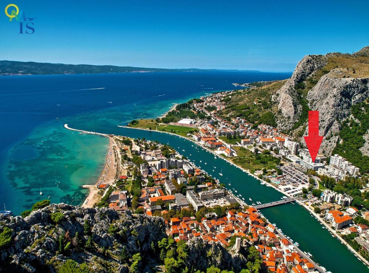 Center Apartment Pia Omiš Exteriör bild